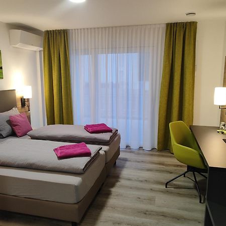 Hotel Gaestehaus Stock Zimmer Baeumle Friedrichshafen Buitenkant foto